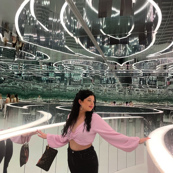 Meet your Posher, Taigen - Picture 2 of 8